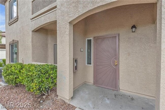Building Photo - 3544 Desert Cliff St Unit 102 Rental