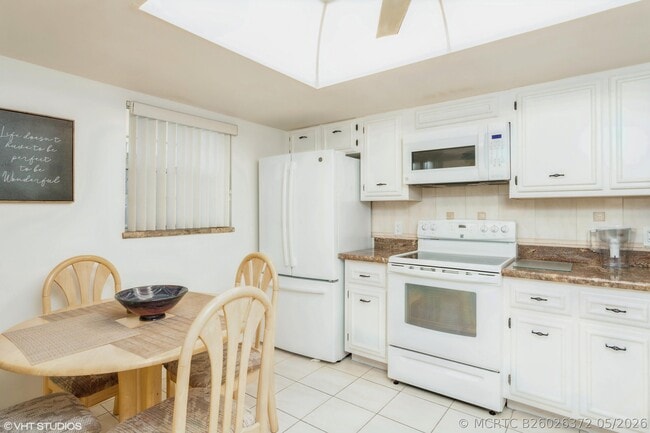 Photo - 250 John F Kennedy Dr Unit 408