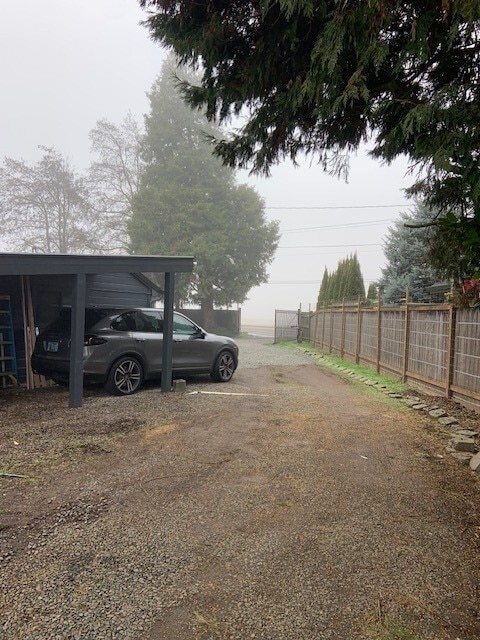 Car port - 3335 Coburg Rd