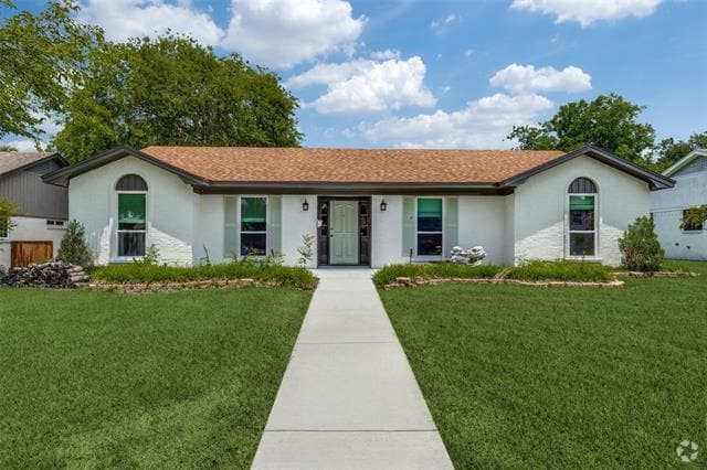 Building Photo - 7841 El Pastel Dr Rental