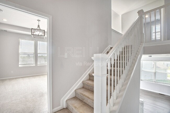Photo - 9211 Tamarack Grove Ln
