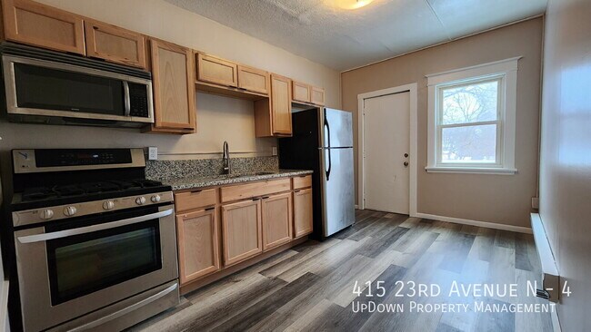 415 23rd Ave N Unidad 4