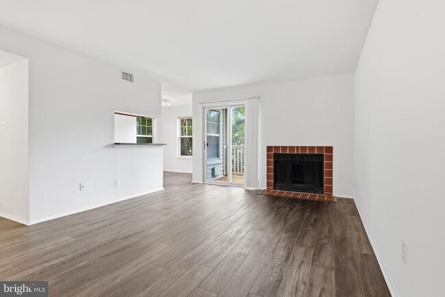 Photo - 1710 Abercromby Ct Unit 1710H