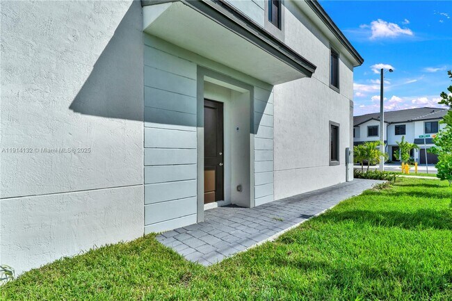 Photo - 34520 SW 191st Ct