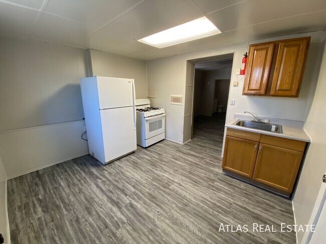 STUDIO NEAR THE UNIVERSITY OF ARIZONA! - STUDIO NEAR THE UNIVERSITY OF ARIZONA! Apartment Unit 2