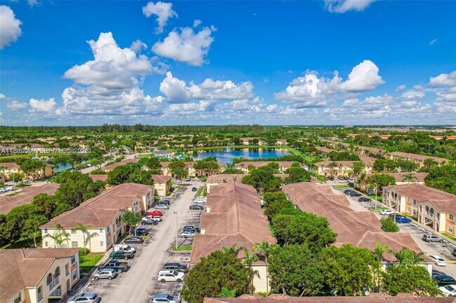 Photo - 1535 SE 26th St Unit 107