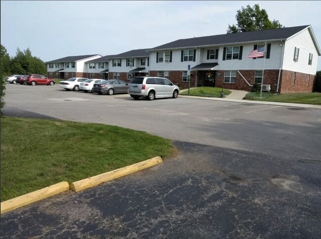 Photo - Woodsview Manor Apartments