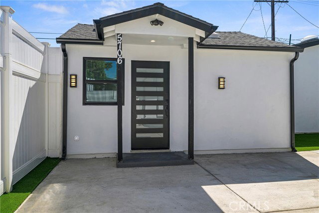 Building Photo - 5706 Burnet Ave