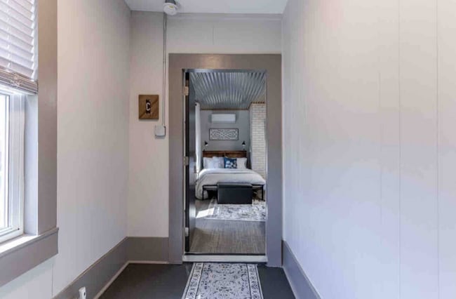 Photo - 404 N Washington St