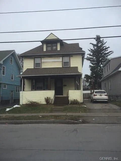 Photo - 800 Ave D