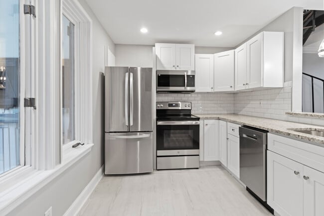 Photo - 627 N 18th St Unit 103