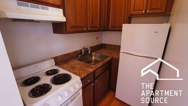 Photo - 1850 N Humboldt Blvd Unit 105