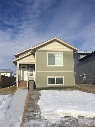 Building Photo - 7414-7114 114 St Unit A