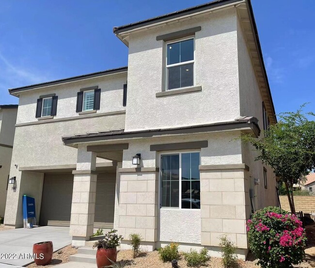 Building Photo - 1168 N Burbank Ct