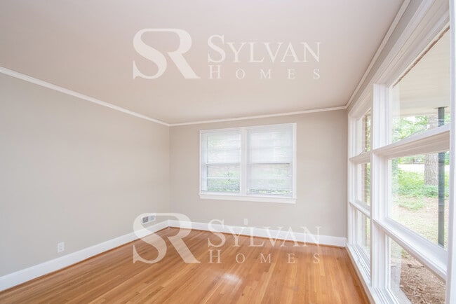 Photo - Where Charm Meets Comfort