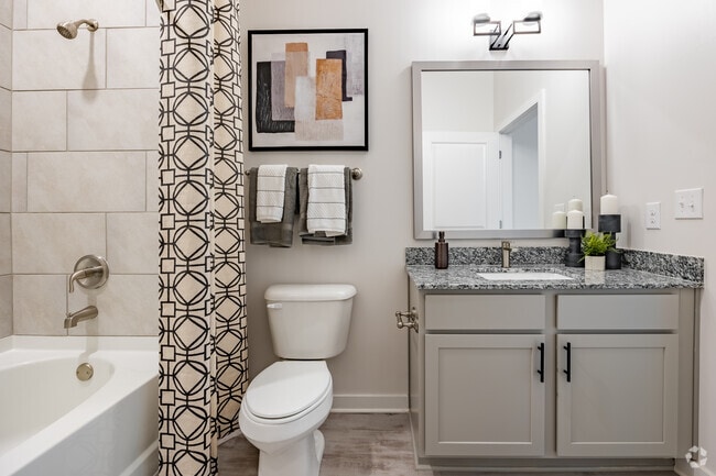 2BR, 2BA - 1241SF