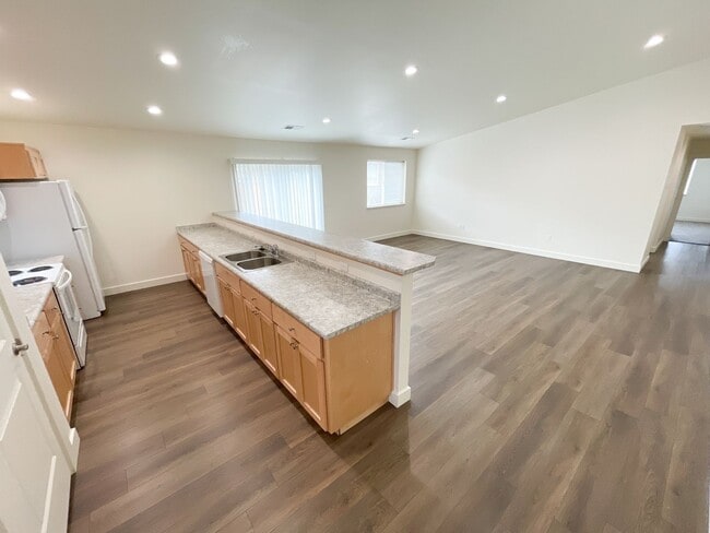 Photo - 4256 Wyoming St Unit 4256