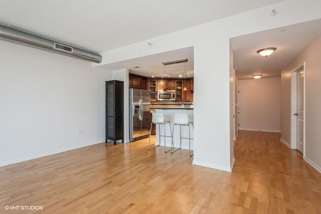 Photo - 1228 Emerson St Unit 304
