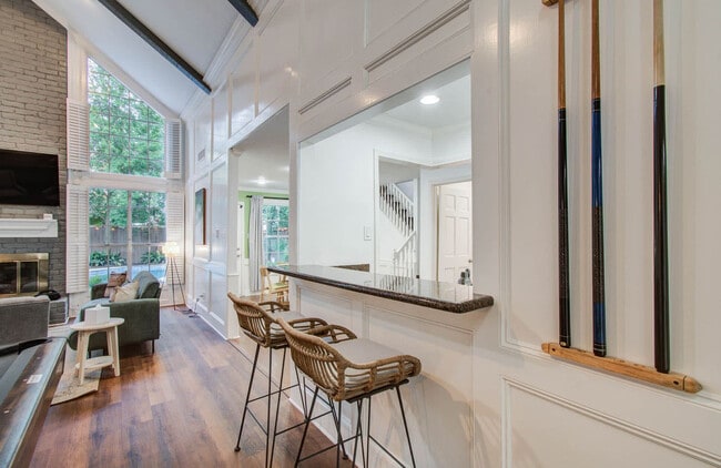 Photo - 5135 Westerham Pl Unit ID1262307P