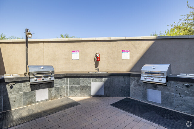 Modern Outdoor Grills