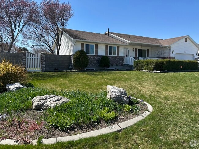 Building Photo - 4919 W 8620 S Rental