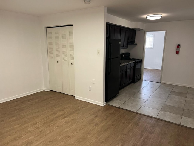 Photo - 50 W Broad St Unit 1BR