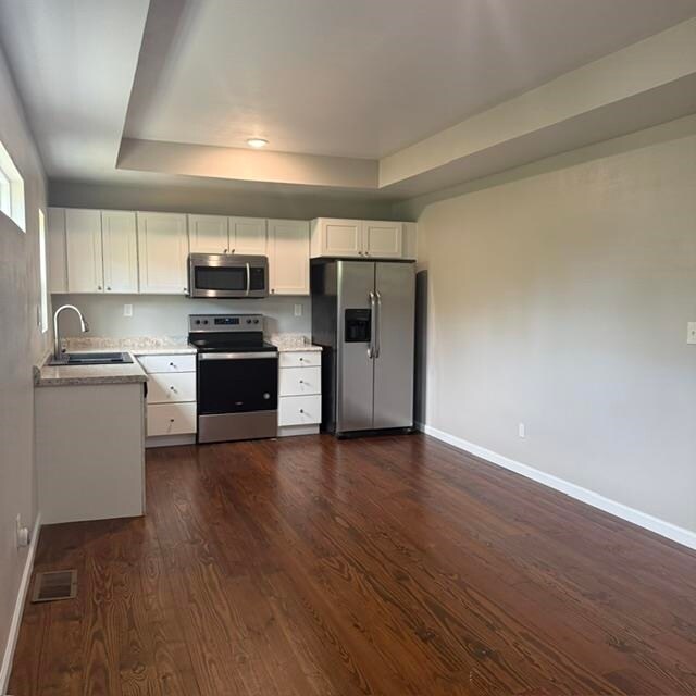 Photo - 758 Parklawn St
