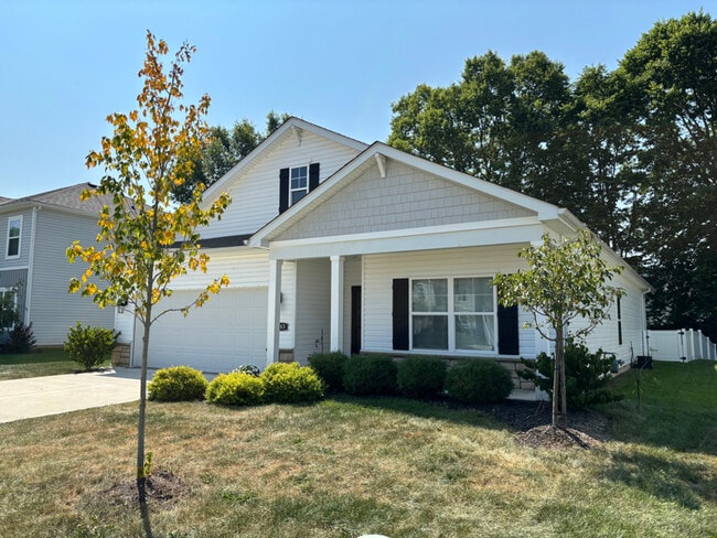 Building Photo - 383 Kells Ct E Rental