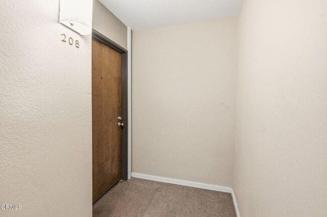 Photo - 1215 N Olive Dr Unit 208