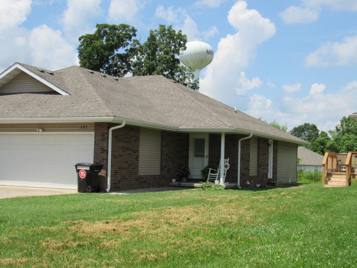 Photo - 457 Haymes Ct House