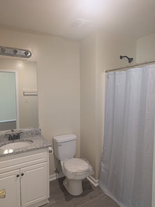 Photo - 2 Bedroom end unit