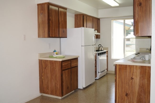 Photo - Bridgewood Crossing