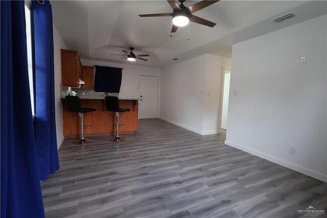 Photo - 20 Pso Del Rey