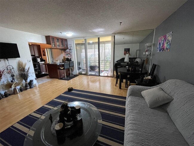 Photo - 671 NE 195th St Unit 207-E