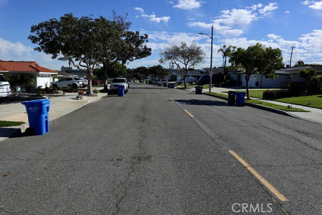 Photo - 422 Avenue E