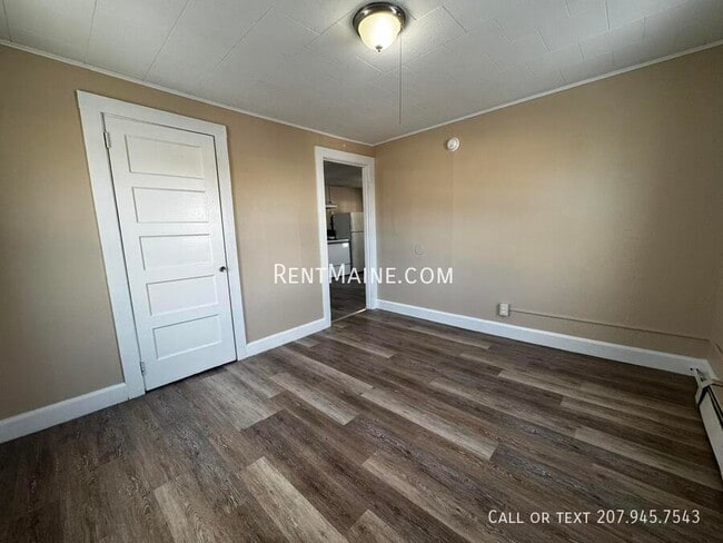 Photo - 172 College Ave Unit 6