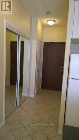 Photo - 555 Yonge St Unit 301