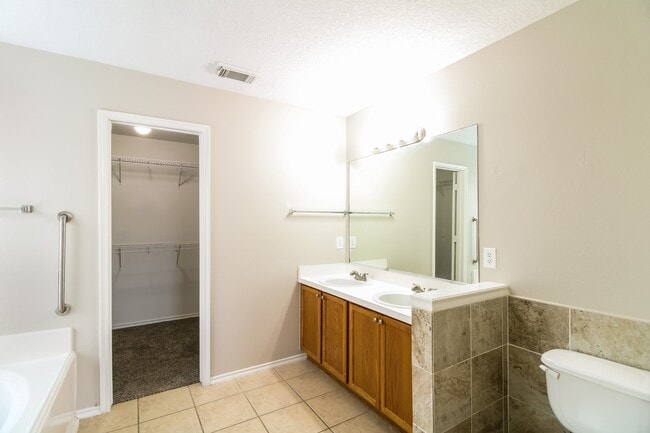 Building Photo - 14954 Sugar Sweet Dr Rental