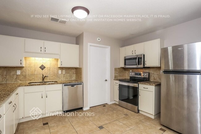 Photo - 4522 Nervin St