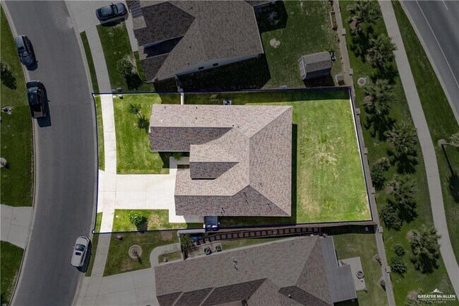 Photo - 27 Choke Canyon Dr