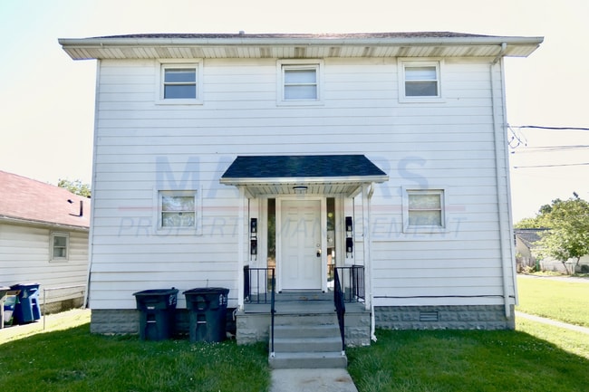 Building Photo - 420 Barker St Unit C