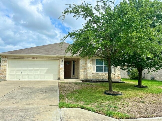 Photo - 107 Thompson Trail