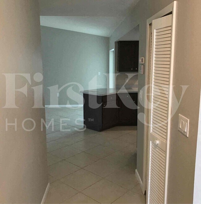 Photo - 904 SE 34th Terrace