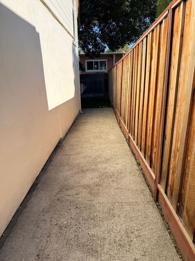 Photo - 4013-4015 Beresford Street Unidad 4015