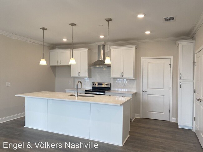 Photo - 2 br, 2 bath House - 832 Goswell Dr  Unit 203