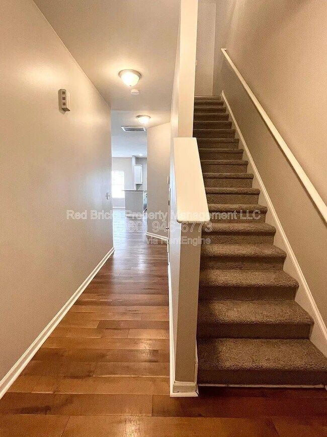 Photo - 4630 Craigmoss Ln