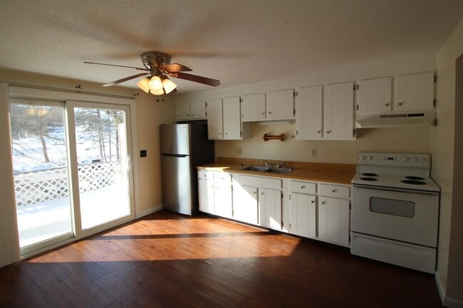 Photo - 90 Franklin St Unidad 2