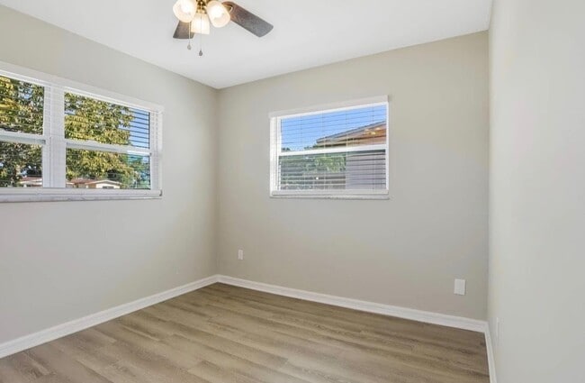 Photo - 854 Silver Oak Ct