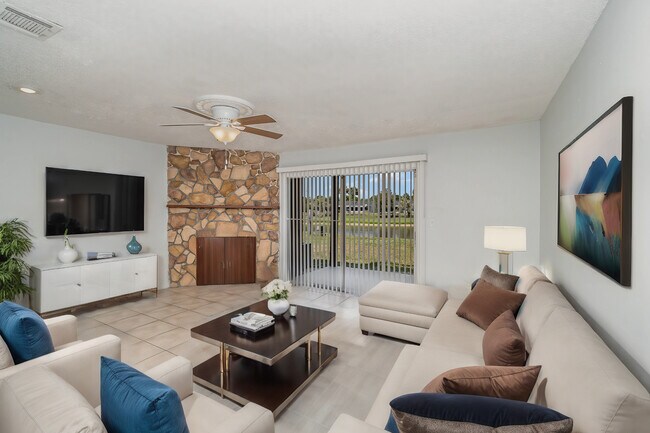 Photo - 212 Majors Ln