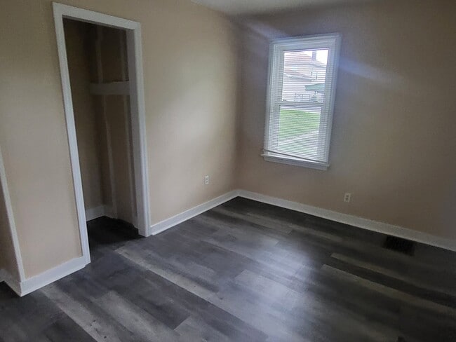 Photo - 1104 Monongahela Blvd
